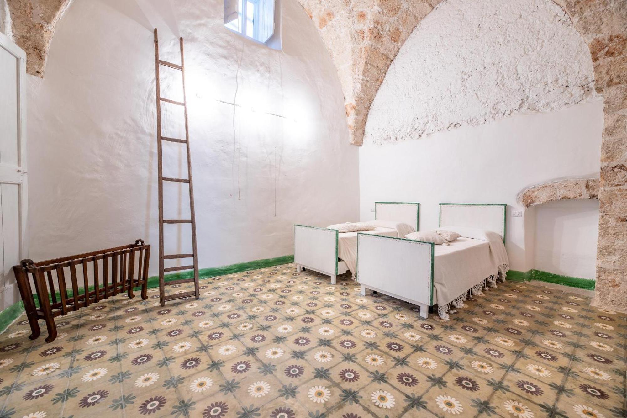 Appartamento Matilde Racale Kültér fotó
